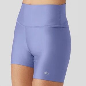 Alo Airlift 5” Short Infinity Blue XS